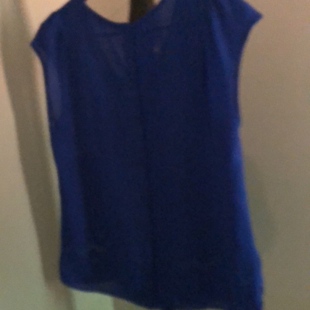 Top - Picture 3 of 4